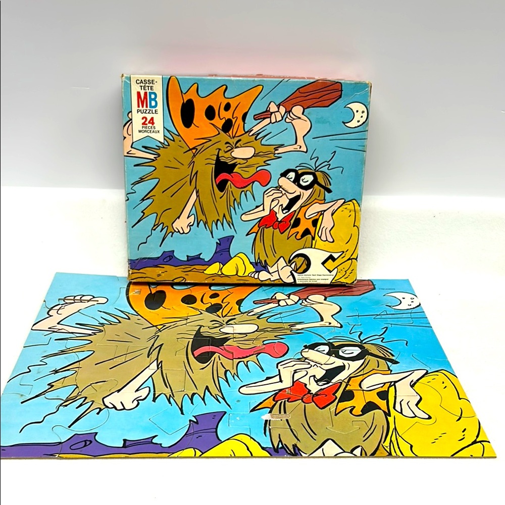Vintage 16 x 12 24 piece CAPTAIN CAVEMAN   Milton Bradley puzzle